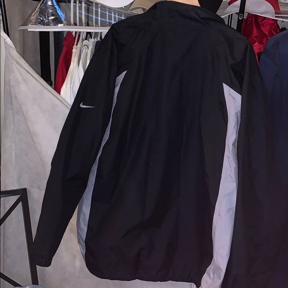 NIKEGOLF STORM-FIT Jacket - Picture 2 of 5